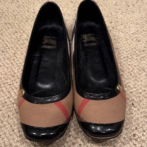 Burberry Tan Plaid Ballet Flats with Black Patent Trim